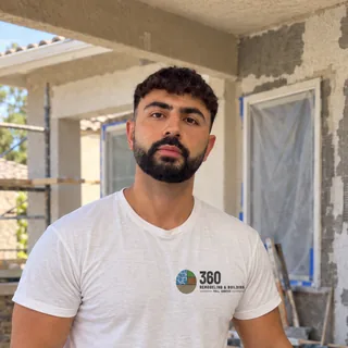 Photo of Omri Ifergan
